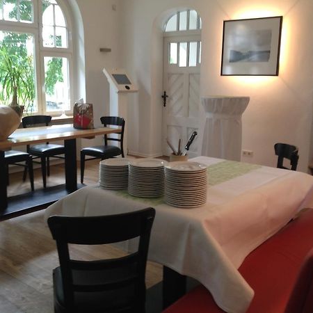 מלון Friesenhagen Wildenburger Hof מראה חיצוני תמונה